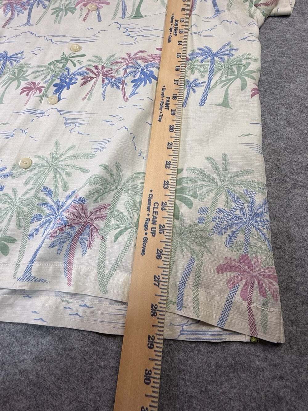 Tommy Bahama Island Modern Fit 100% Silk Palm Tree Print Short Sleeve Shirt - Picture 6 of 6